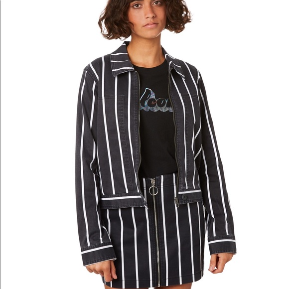 Volcom Jackets & Blazers - Volcom Frochickie jacket